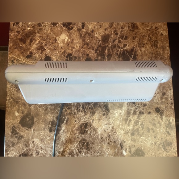 Sunsation By Sunbox Therapeutic Light For Seasonal Affective Disorder No Stand - Picture 4 of 11